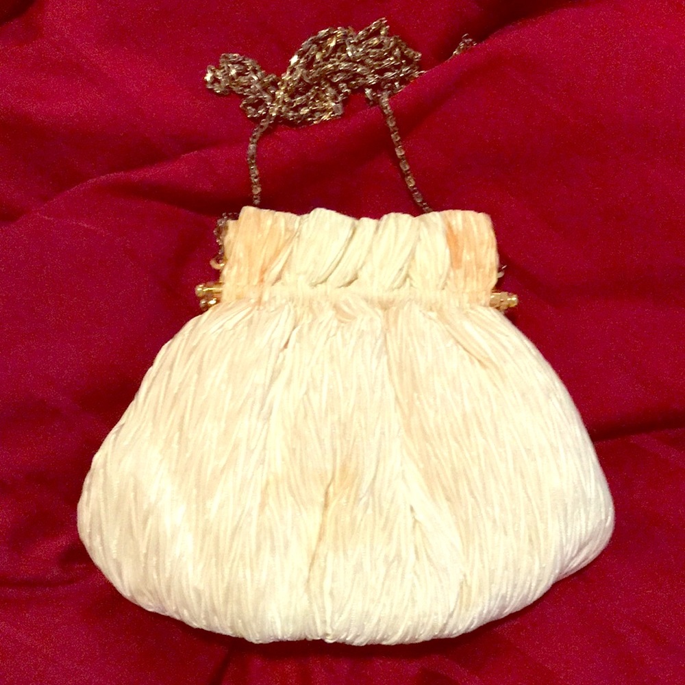 Vintage evening party bag cream fabric w/long metal chain by designer Vanessa